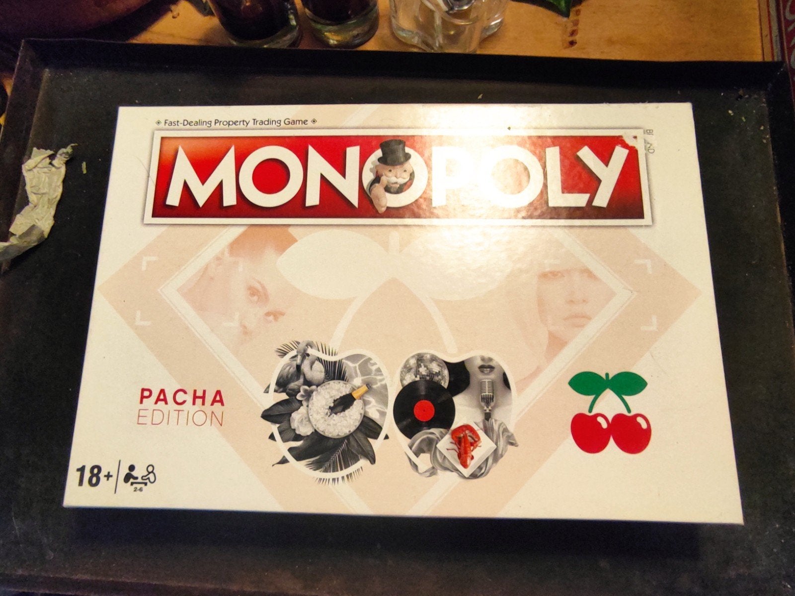 Nieuw Monopoly Ibiza Pacha Special Edition, Drie of vier spelers, Ophalen of Verzenden, Nieuw, Hasbro