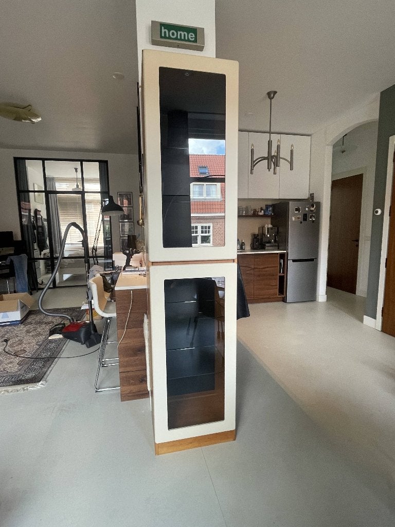 Vitrinekast met glazen 'planken'., Ophalen, 200 cm of meer, Modern klassiek, 50 tot 100 cm