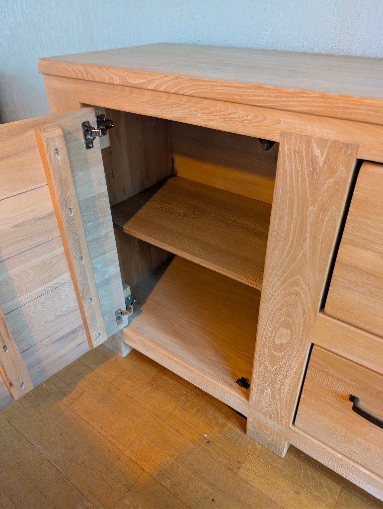 Licht eiken dressoir, Ophalen, Met deur(en), Eikenhout, Zo goed als nieuw