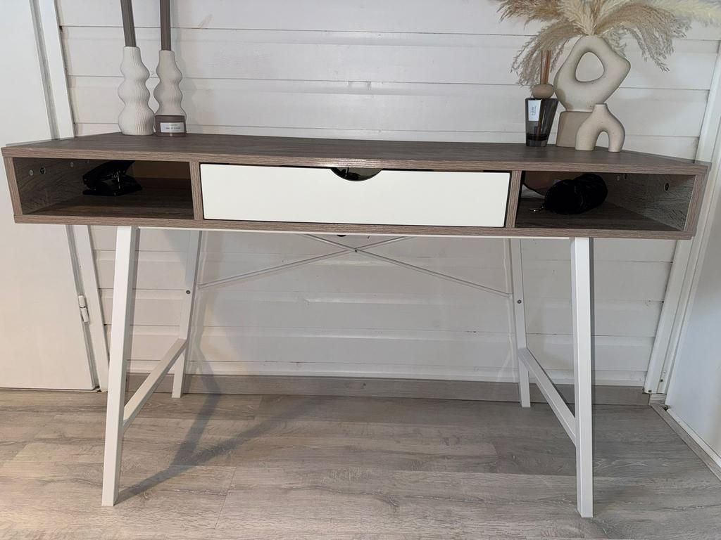 Bureau wit/ eiken, Ophalen, Zo goed als nieuw, 25 tot 50 cm, Rechthoekig