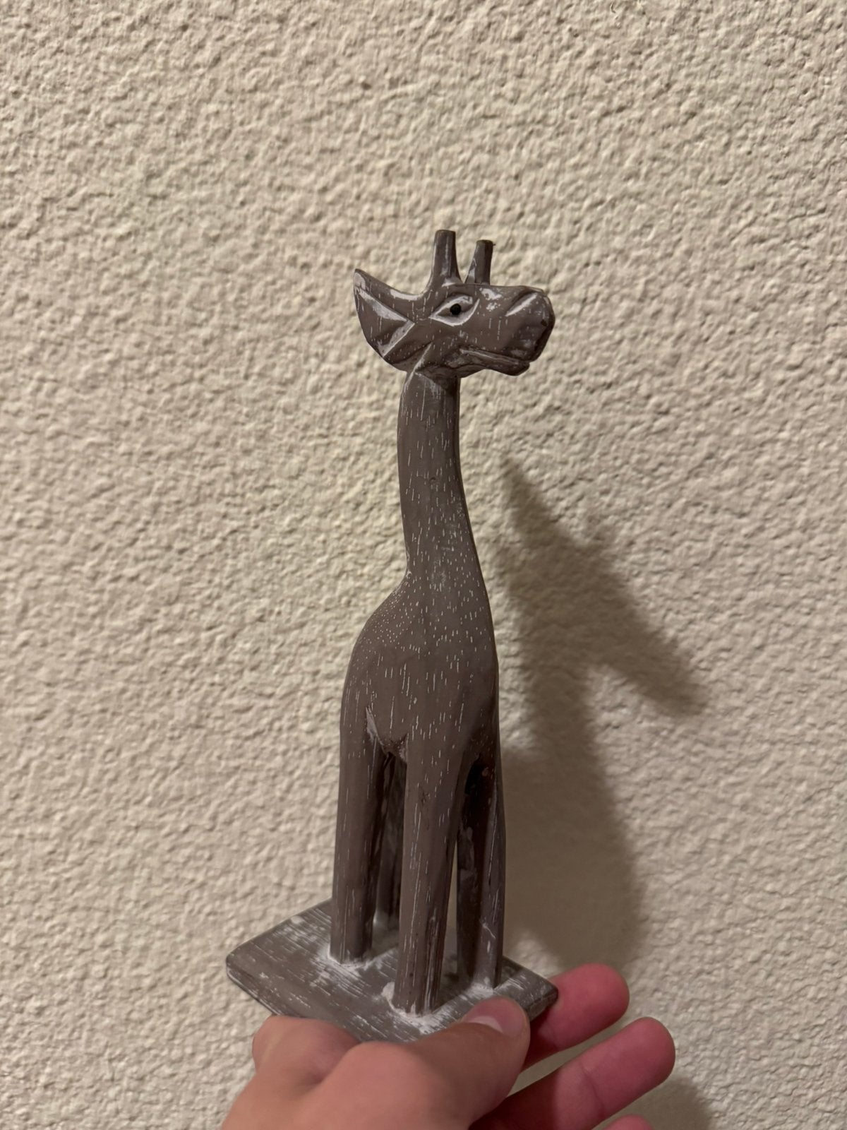Nieuw, houten giraffe beeldje, Ophalen of Verzenden, Nieuw, Dier