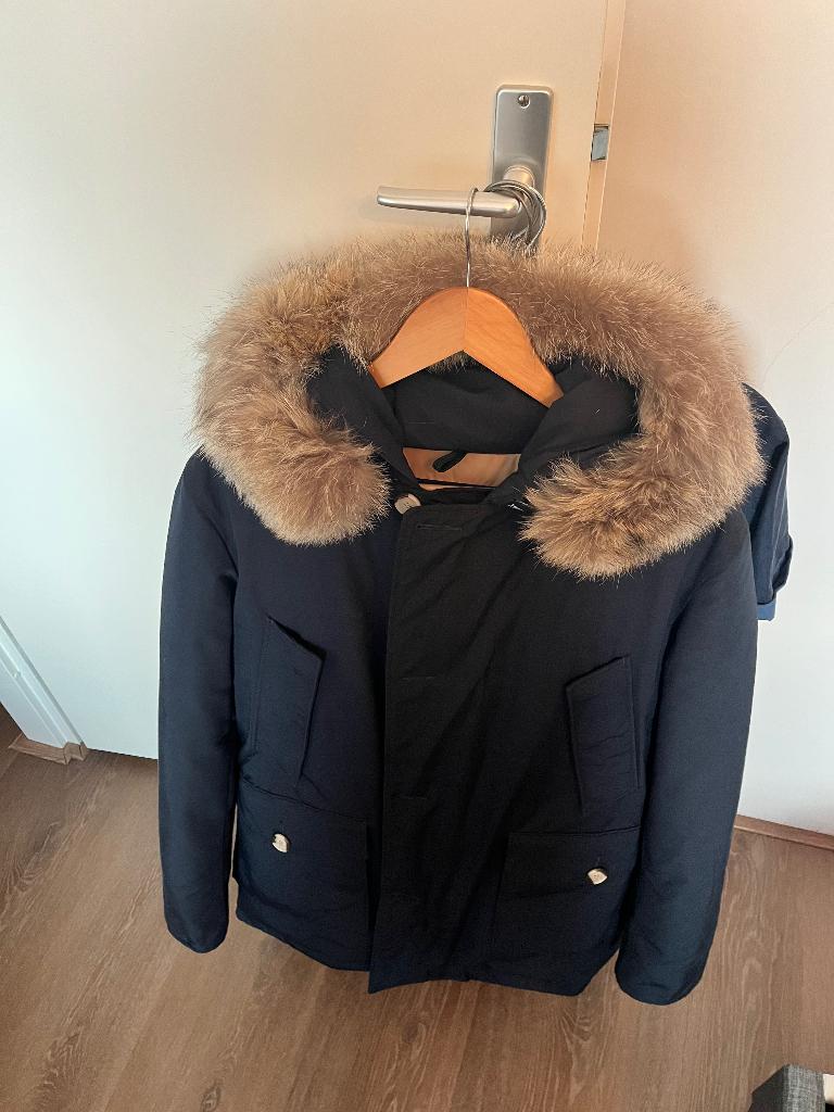 Woolrich jas zgan, Blauw, Maat 42/44 (L), Ophalen of Verzenden, Zo goed als nieuw