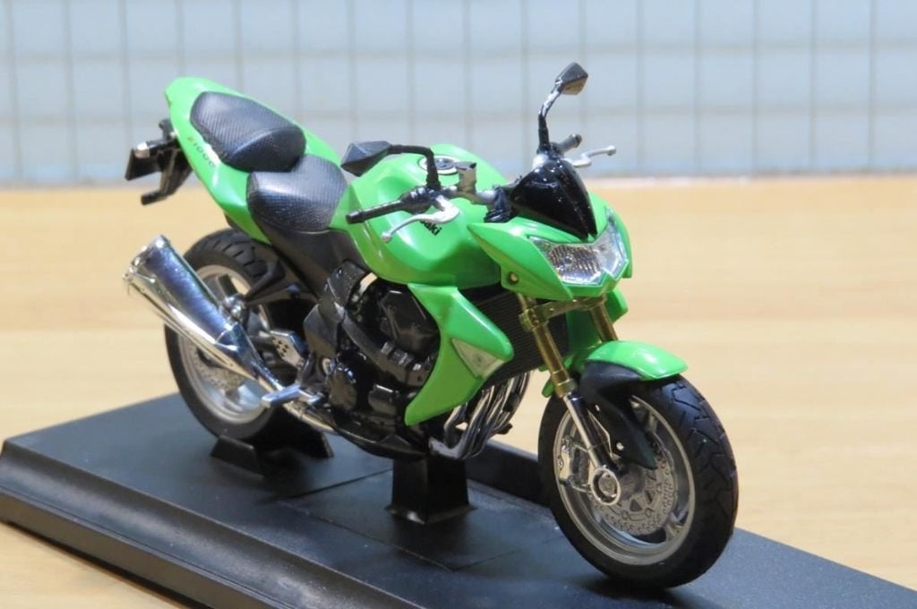 Kawasaki Z1000 2007 1:18 12831 Welly, MayCheong, Nieuw, Ophalen of Verzenden, Motor