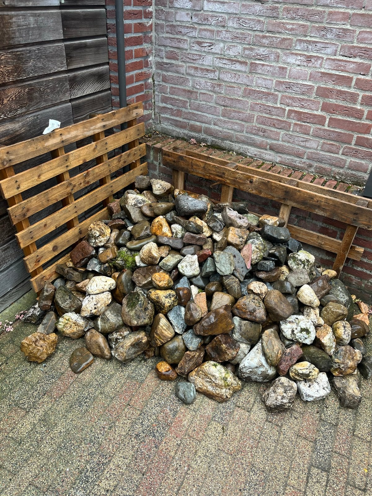 Diverse decoratieve rotsen en keien voor tuin of vijver, Tuin en Terras, Grind, Keien en Split, Ophalen, Overige materialen, Gebruikt