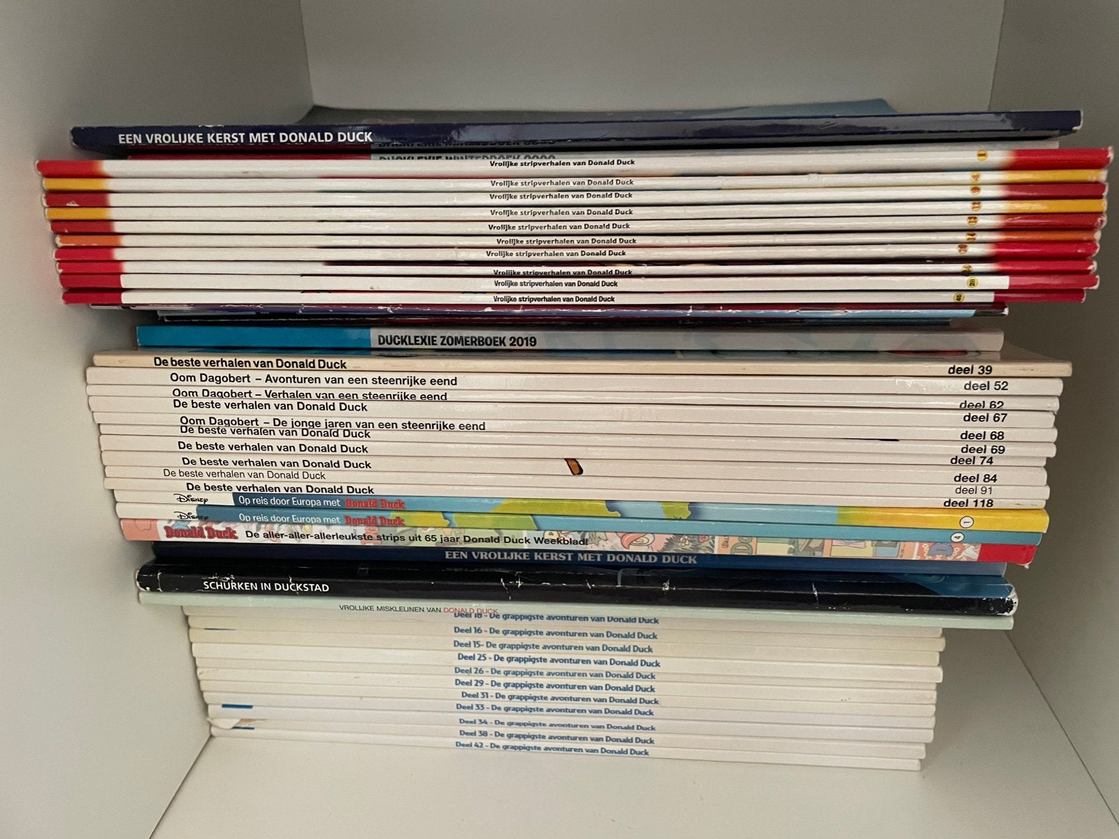 30 Donald Duck stripboeken, Meerdere stripboeken, Ophalen of Verzenden, Zo goed als nieuw