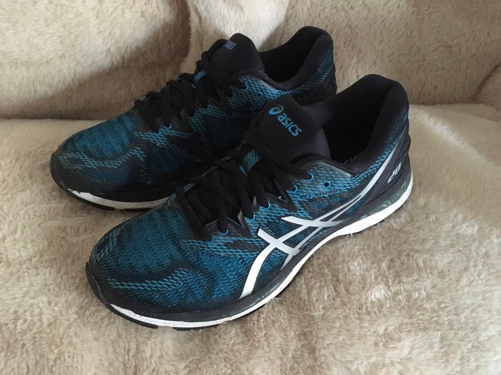 Asics Nimbus, Running Shoes, Black Aqua, UK 9 EU 42.5, Ophalen of Verzenden, Zo goed als nieuw, Asics, Sportschoenen
