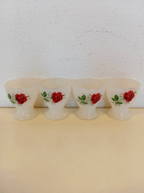 4 Arcopal eierdopjes met roos, Overige merken, Overige typen, Ophalen of Verzenden, Overige stijlen