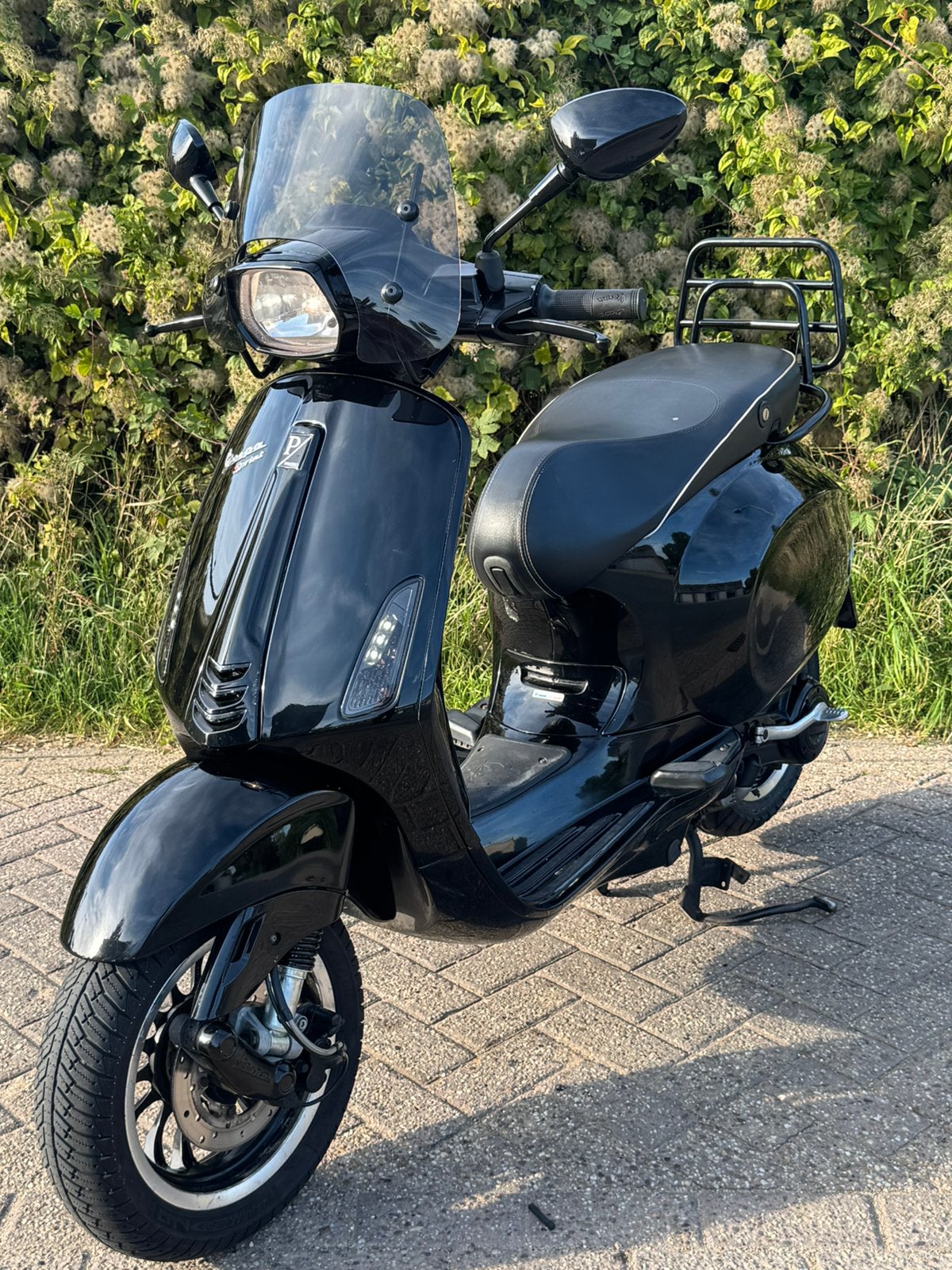Vespa Sprint 4V Brom, Fietsen en Brommers, Ophalen of Verzenden, Zo goed als nieuw