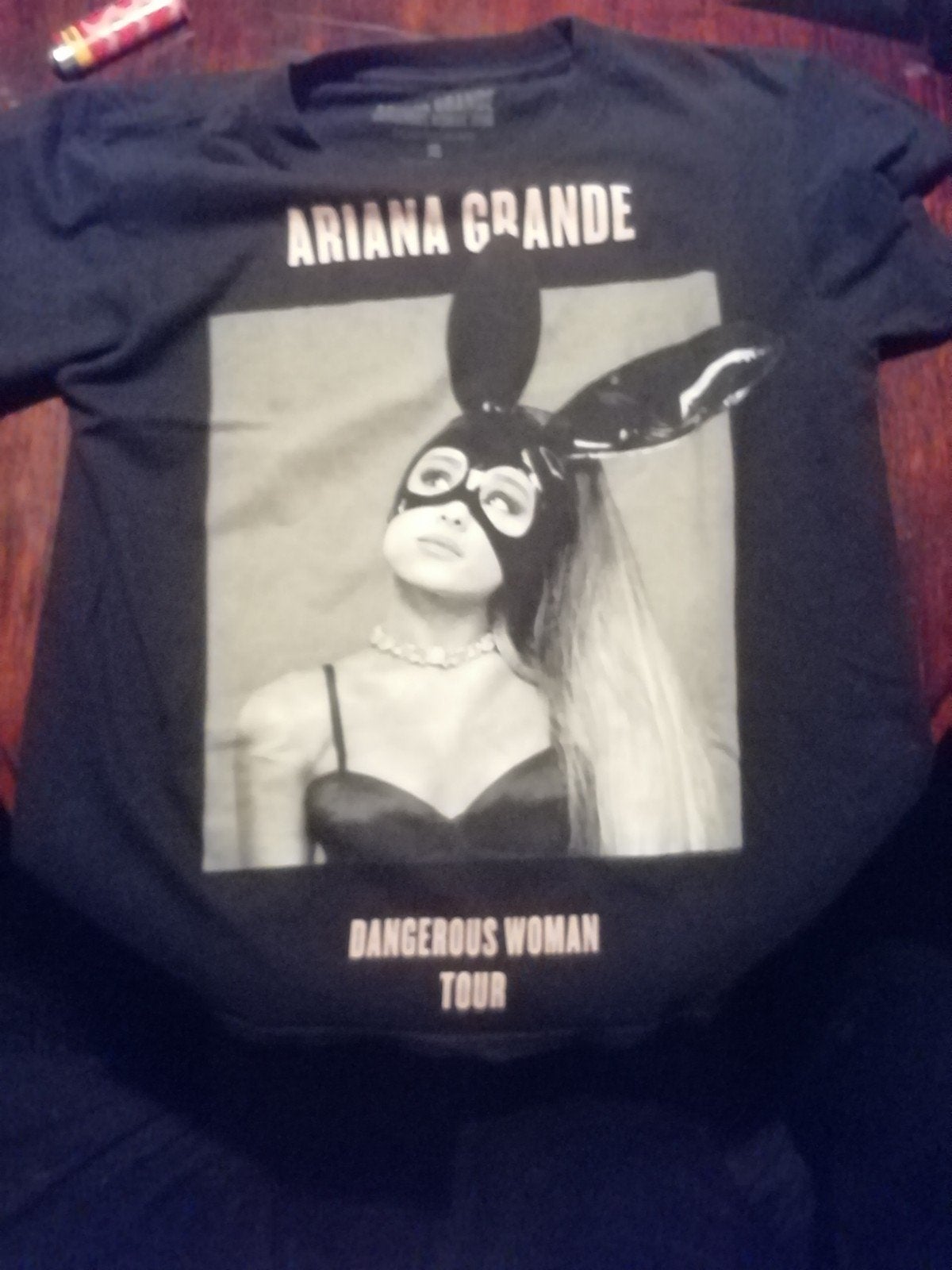 Ariana Grande Dangerous Woman Tour T-shirt XS 2017, Ariana Grande, Zwart, Ophalen of Verzenden, Korte mouw