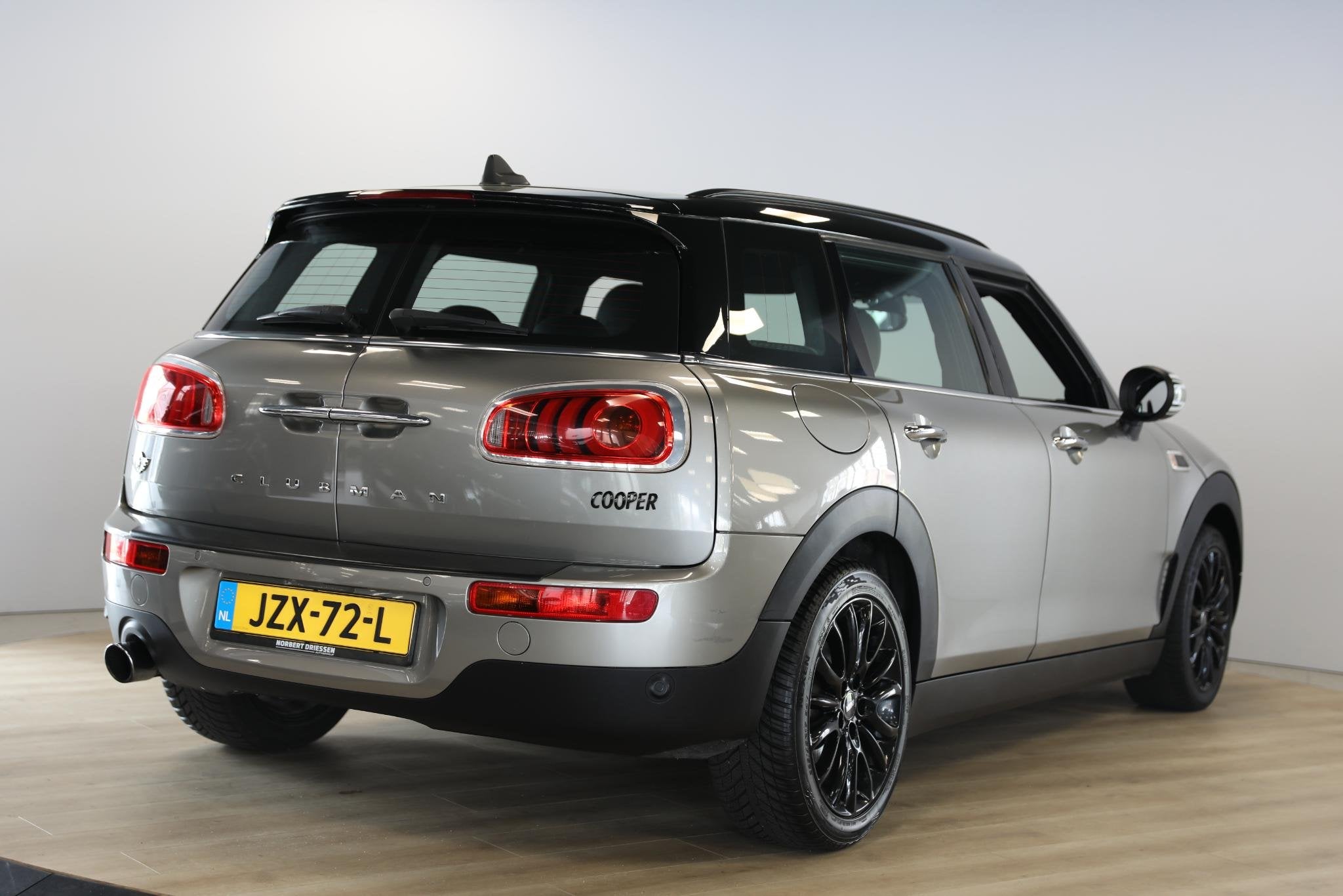 MINI Clubman 1.5 Cooper Chili | Harman/Kardon | Cruise | Sto, Auto's, Mini, Gebruikt, 19 km/l, 3 cilinders, 1300 kg