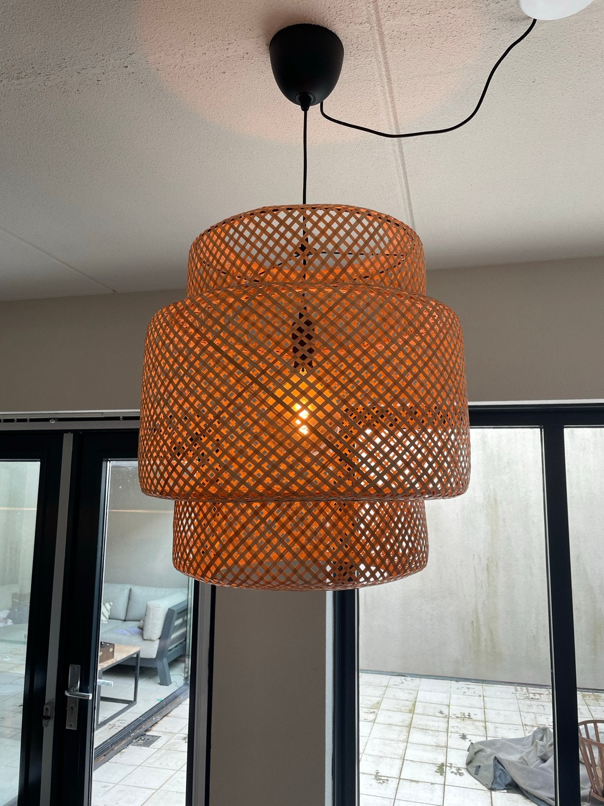 2x Stijlvolle bamboe hanglamp - Ikea Sinnerlig, Huis en Inrichting, Lampen | Hanglampen, Ophalen, Zo goed als nieuw, Hout, 50 tot 75 cm