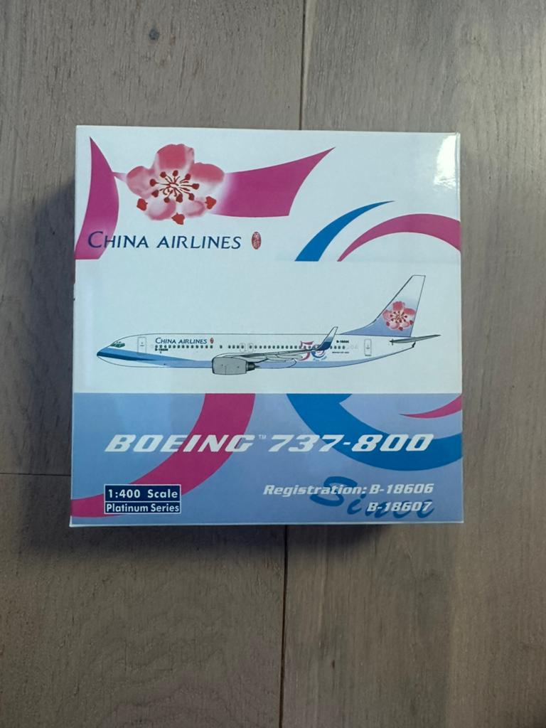 Boeing 737 china airlines 1:400, 1:200 of kleiner, Nieuw, Vliegtuig, Ophalen