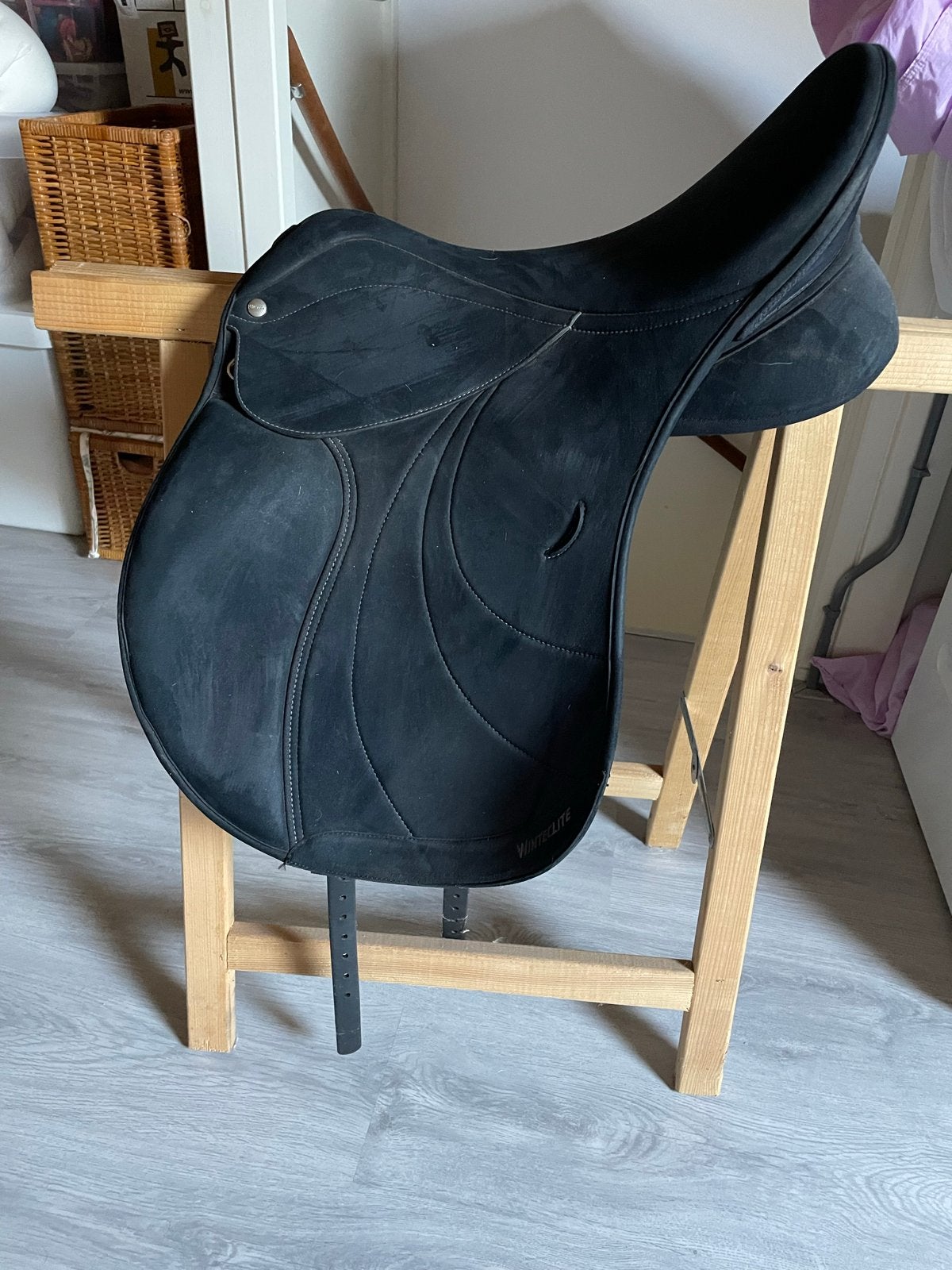 Wintec Lite D'Lux veelzijdigheidszadel 17,5 inch, Ophalen, L (17.5 inch), Gebruikt, Wintec