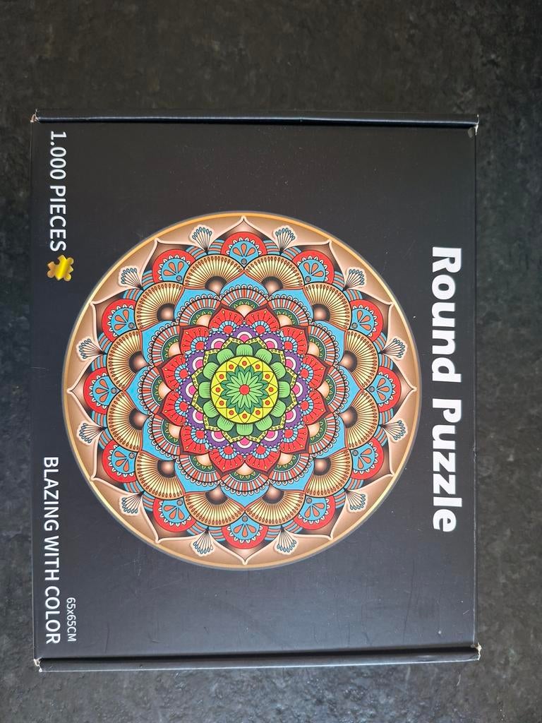 Grote ronde mandala puzzel, 1000 stukjes, Hobby en Vrije tijd, Denksport en Puzzels, Ophalen of Verzenden, 500 t/m 1500 stukjes