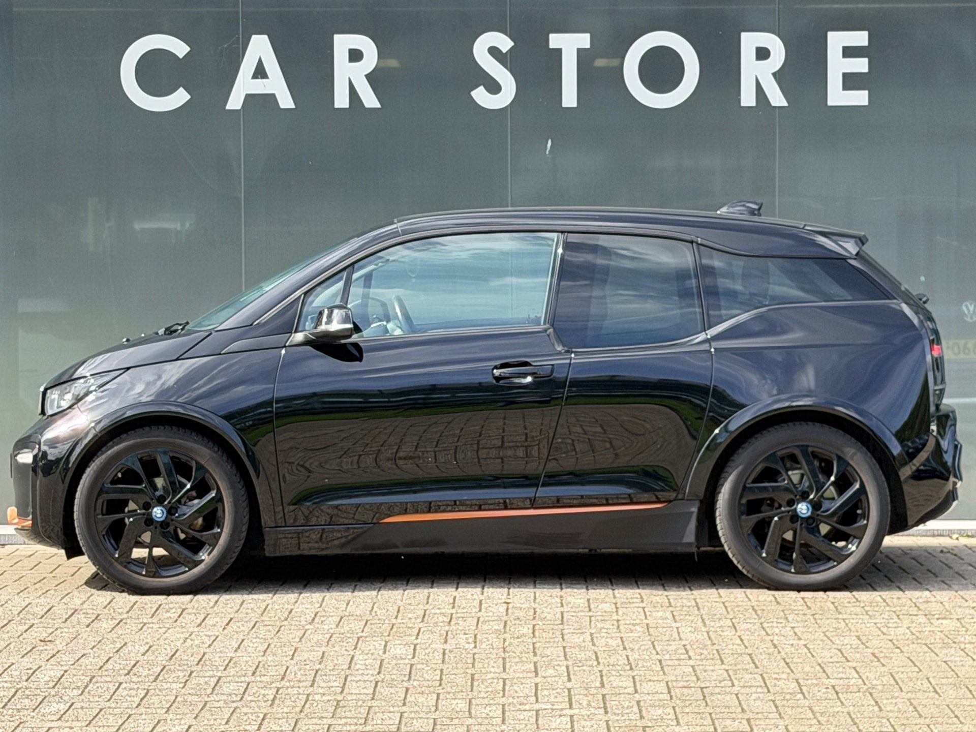 BMW I3 S 120Ah 42 kWh RoadStyle Edition SOH 97% 1E EIGENAAR, Auto's, Automaat, Dealer onderhouden, Achterwielaandrijving, 4 stoelen