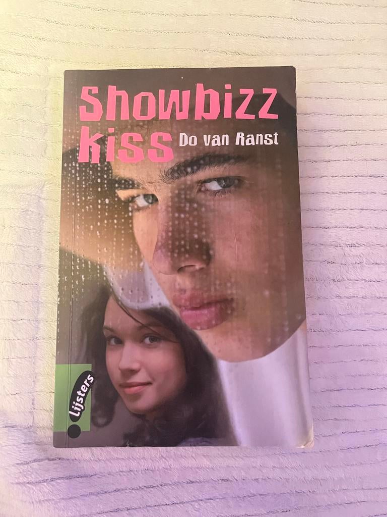Showbizz Kiss - Do van Ranst (Jeugdboek), Ophalen of Verzenden, Gelezen, Nederland