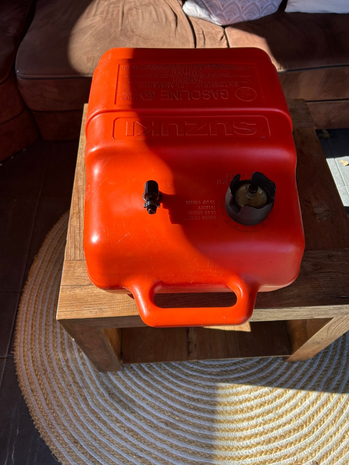 Suzuki 24 liter benzinetank zonder slang, Watersport en Boten, Ophalen, Zo goed als nieuw, Motor en Techniek