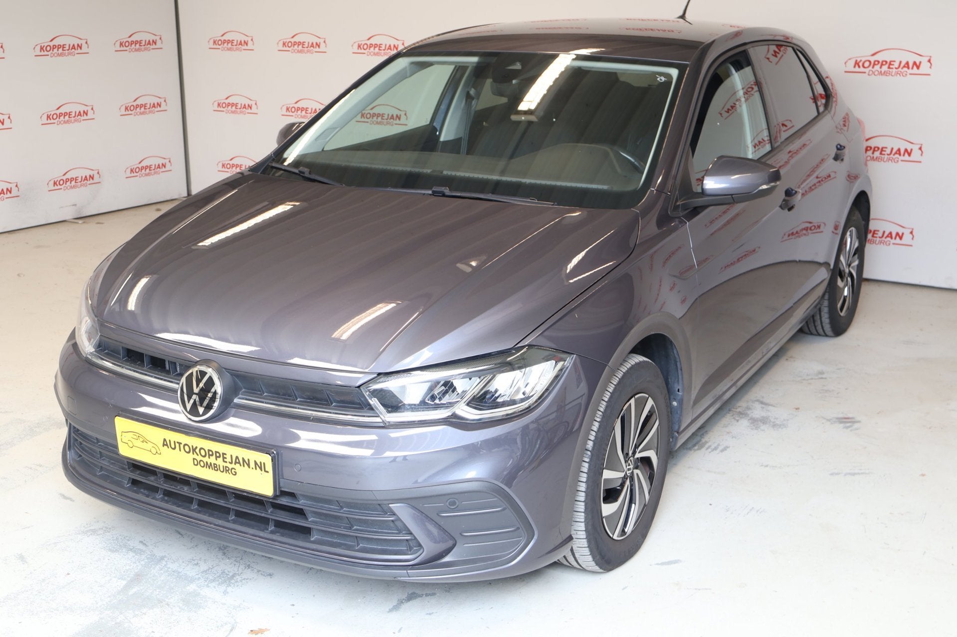 Volkswagen Polo 1.0 TSI Life Business ACC, LED verlichting,, Auto's, Voorwielaandrijving, Stof, 1069 kg, 95 pk