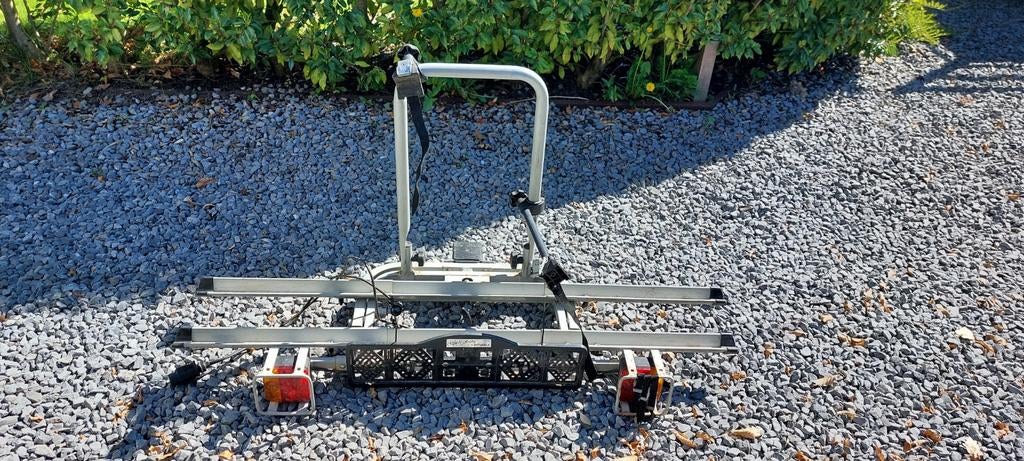 Kantelbare fietsendrager voor 2 fietsen, Ophalen, 2 fietsen, Gebruikt, Trekhaakdrager