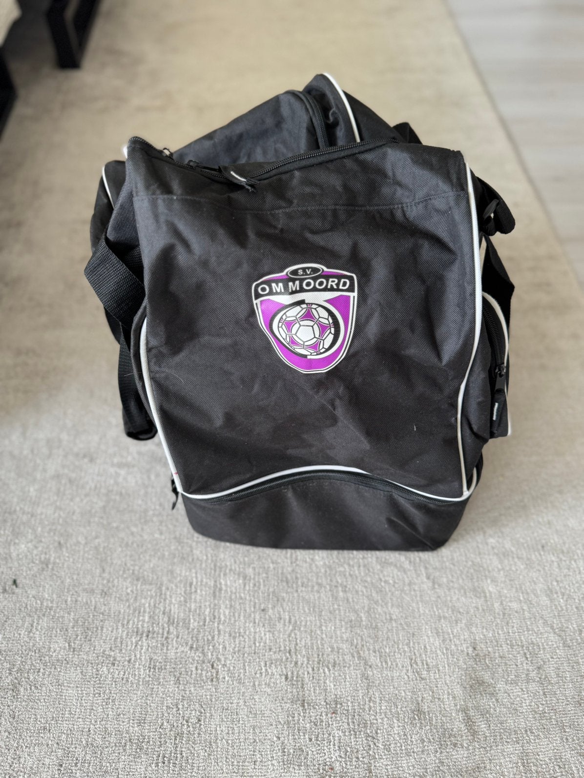 SV Ommoord voetbal tas zwart nieuw, Ophalen of Verzenden, Nieuw