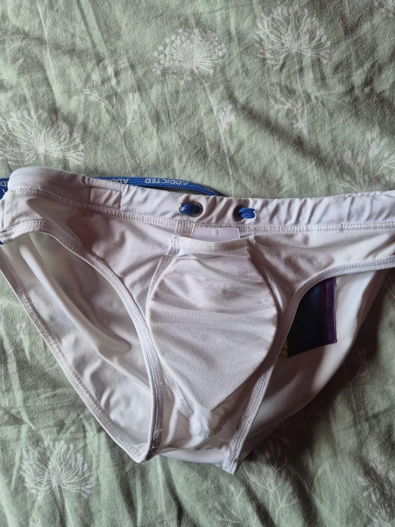 Addicted zwemslip wit met regenboogzakje, Wit, Addicted, Ophalen of Verzenden, Zwemslip