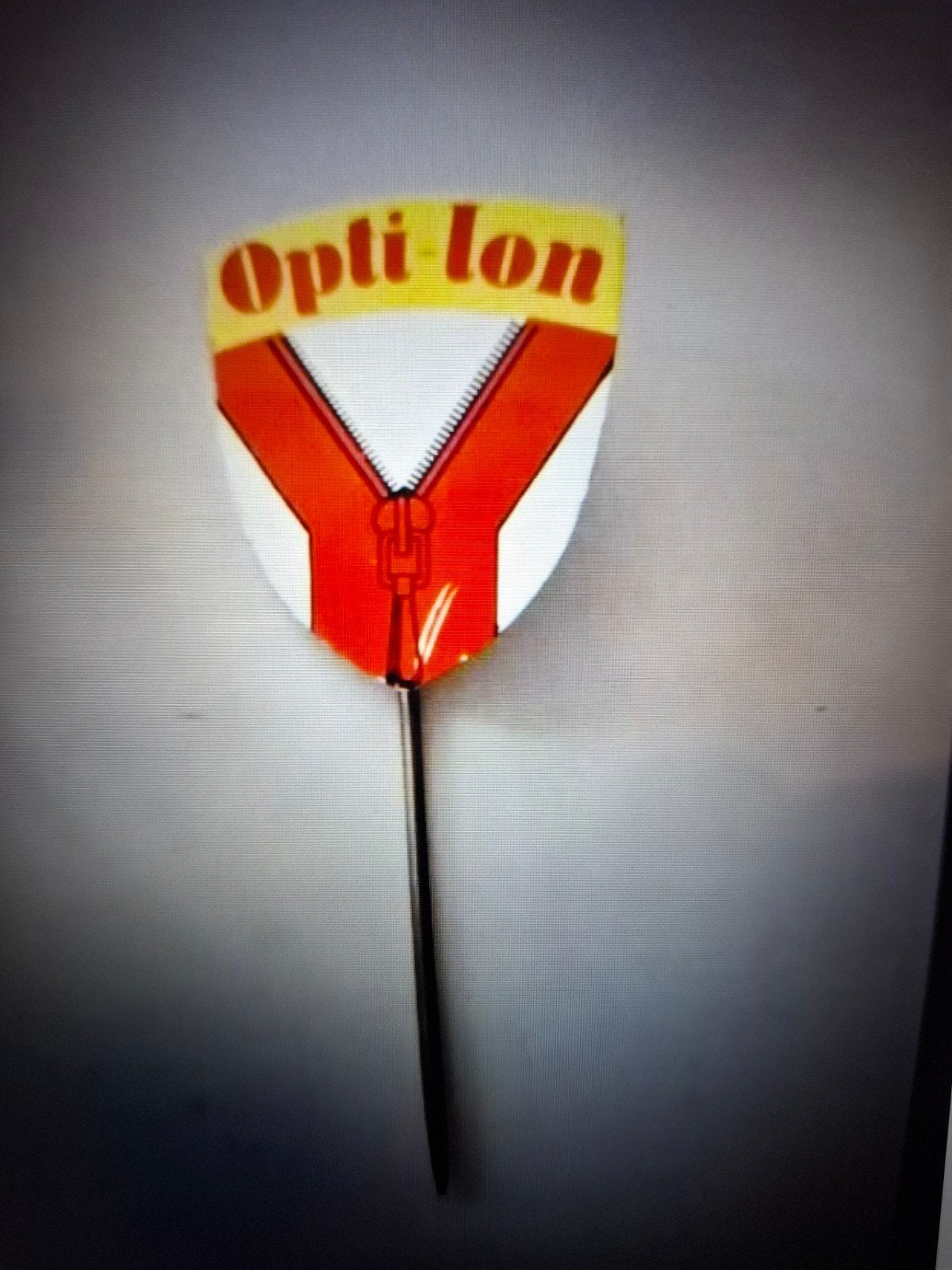 Speldje Opti-on, Ophalen of Verzenden, Nieuw, Merk, Speldje of Pin