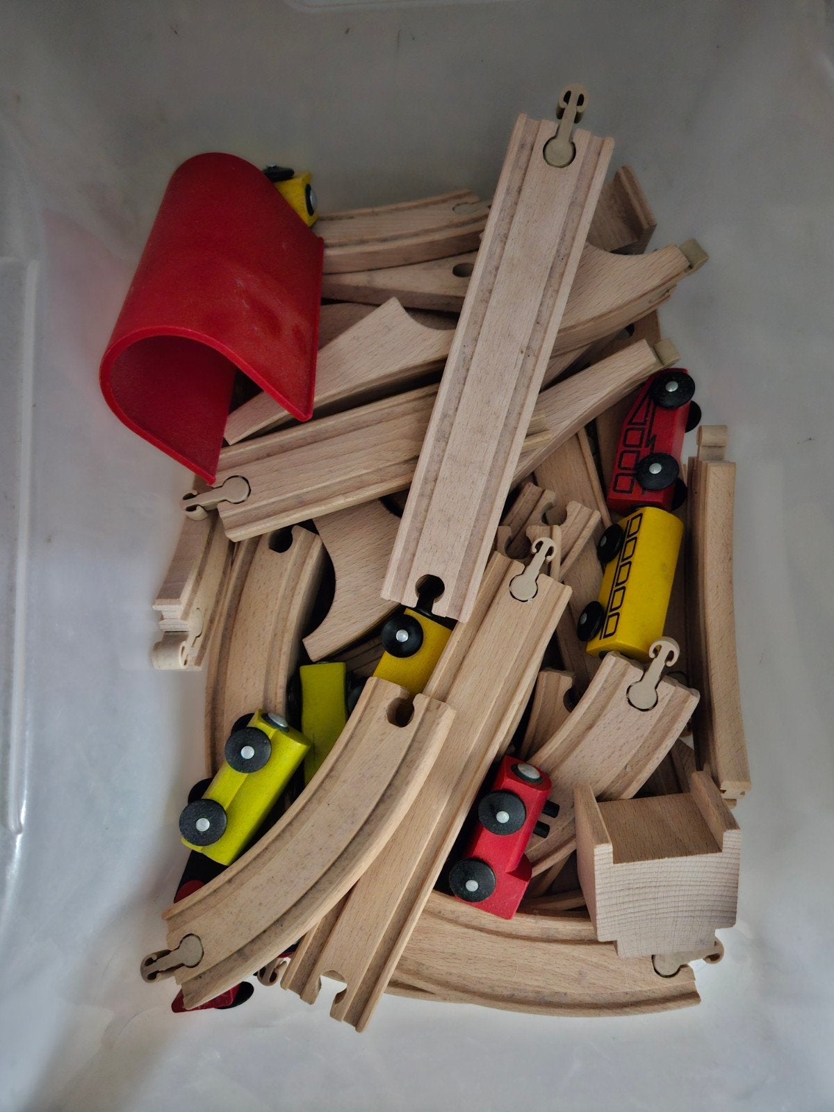 Houten Ikea trein met treintjes en bruggen., Kinderen en Baby's, Speelgoed | Houten speelgoed, Ophalen, Zo goed als nieuw, Rij- of Hobbelspeelgoed