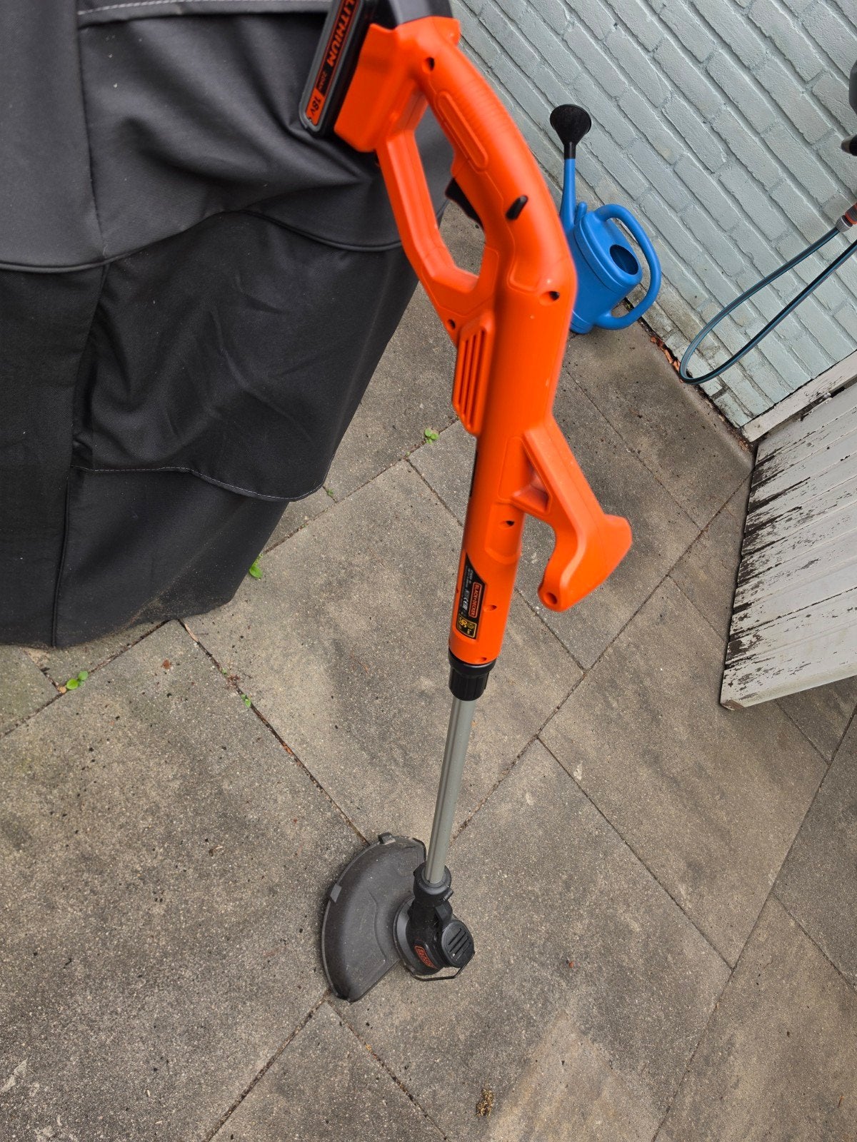 Black+Decker STC1820 Grastrimmer Accu 18V, Ophalen of Verzenden