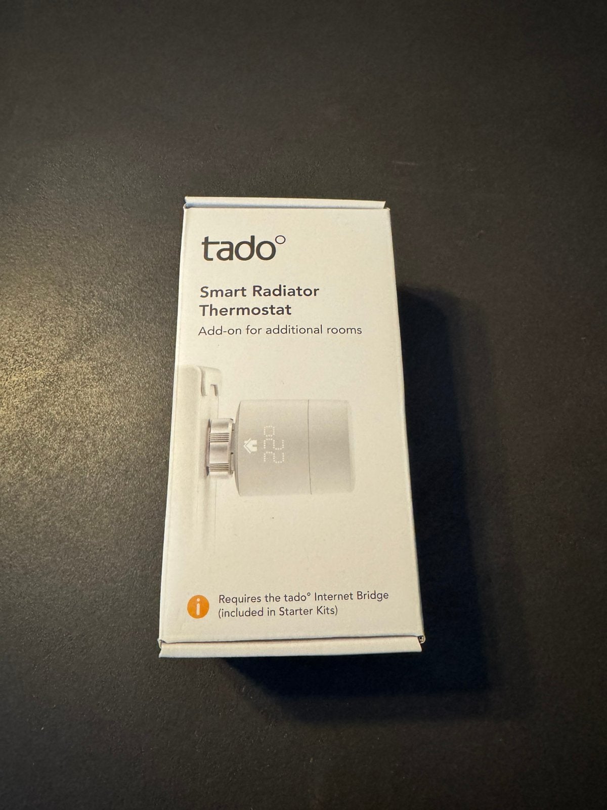 Tado Slimme Radiator Thermostaat - Zgan in doos, Doe-het-zelf en Verbouw, Thermostaten, Ophalen of Verzenden, Slimme thermostaat