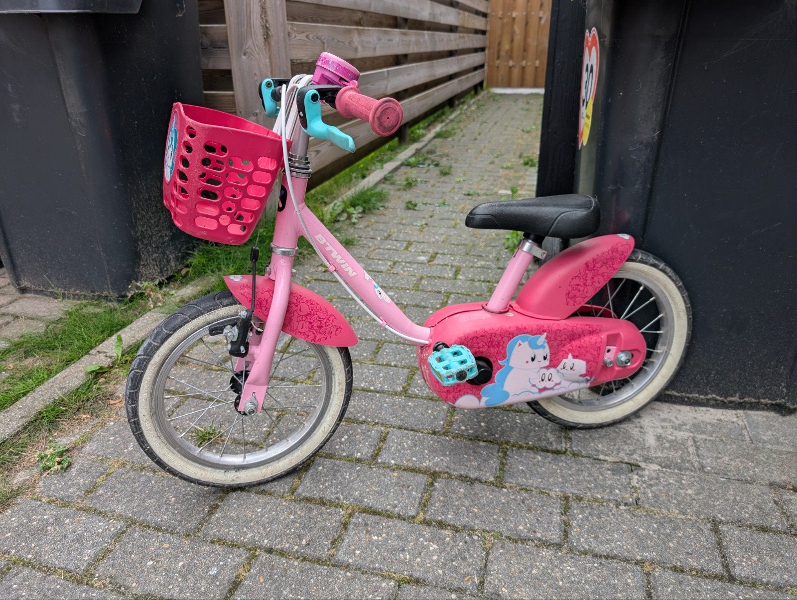 B'twin kinderfiets - 14 inch (Decathlon) incl zijwieltjes., Ophalen, Zijwieltjes, Velgrem, Minder dan 16 inch