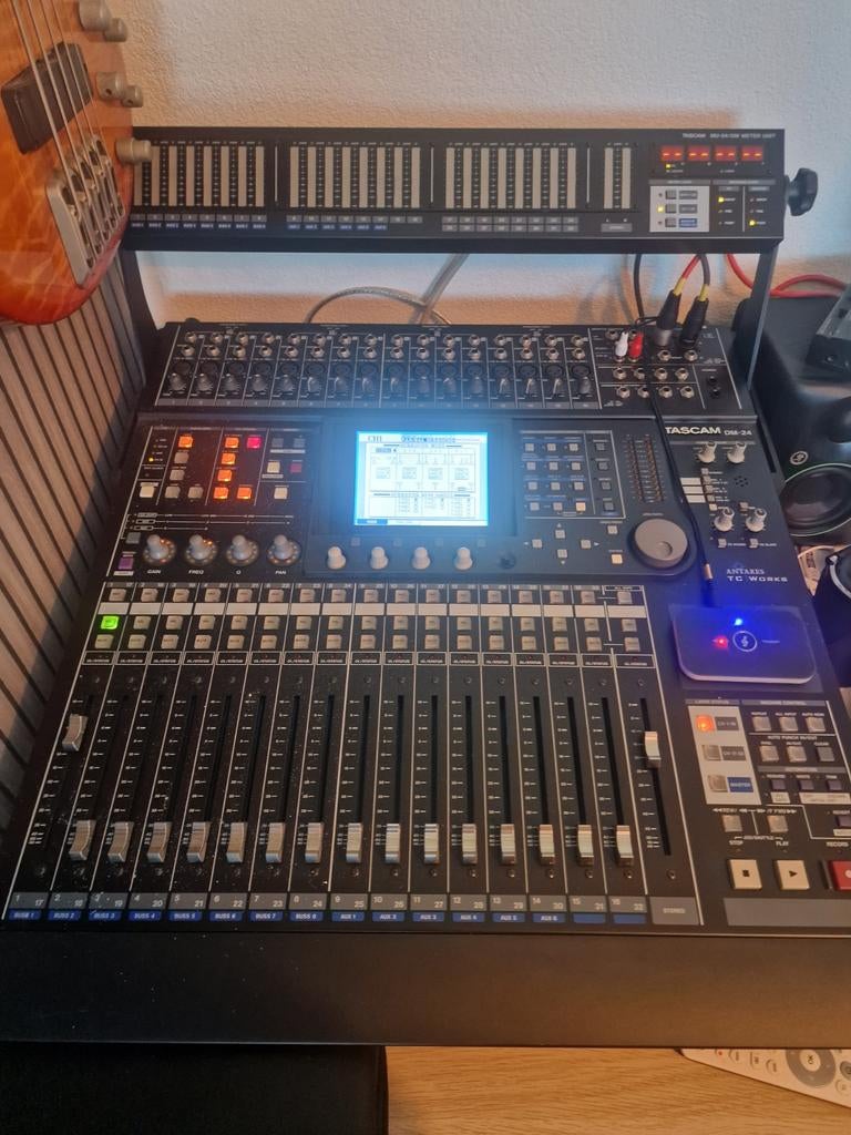 Tascam DM-24, Ophalen of Verzenden