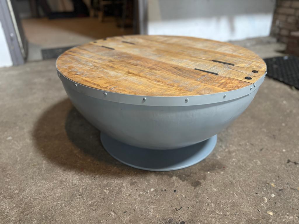 Te koop mooie industriele salontafel, Huis en Inrichting, Tafels | Salontafels, Ophalen, 100 tot 150 cm, 50 tot 100 cm, Zo goed als nieuw