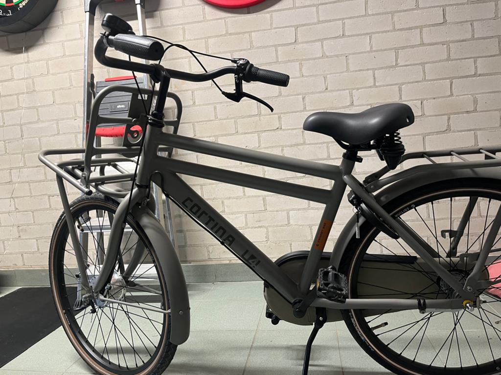 Cortina U4 26 inch Mini jongens, Matt grijs, Fietsen en Brommers, Fietsen | Jongens, Ophalen of Verzenden, Zo goed als nieuw, 26 inch of meer