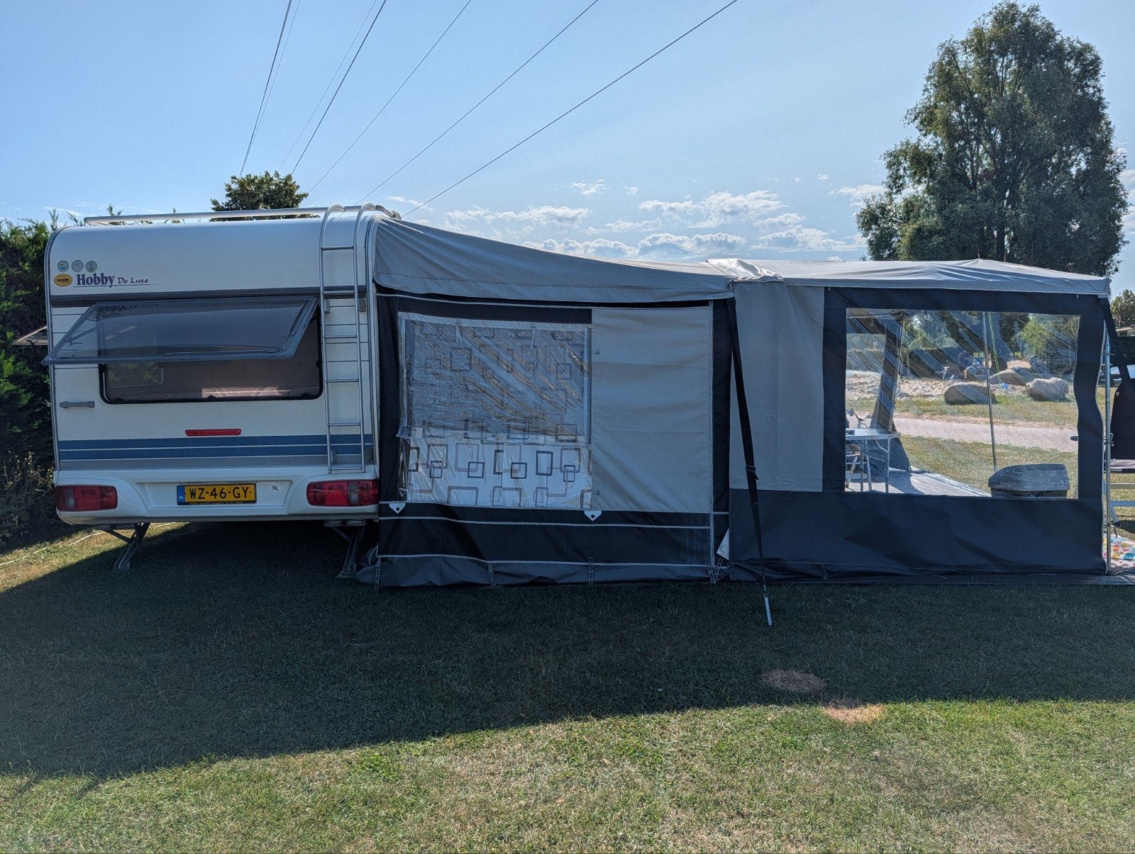 Hobby Deluxe met zgan voortent en luifel, Ophalen, Gebruikt, Tot en met 4