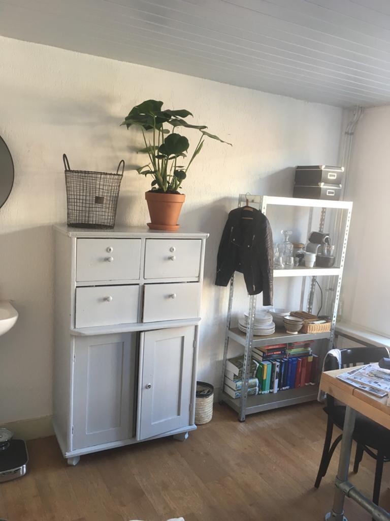 GRATIS ophalen: grijze kast (opknapper), Ophalen