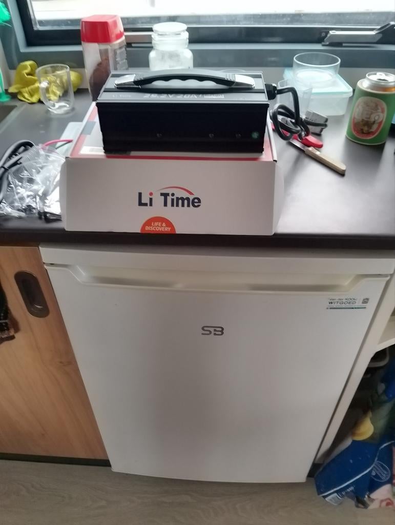 Li Time acculader te koop, Ophalen, Nieuw