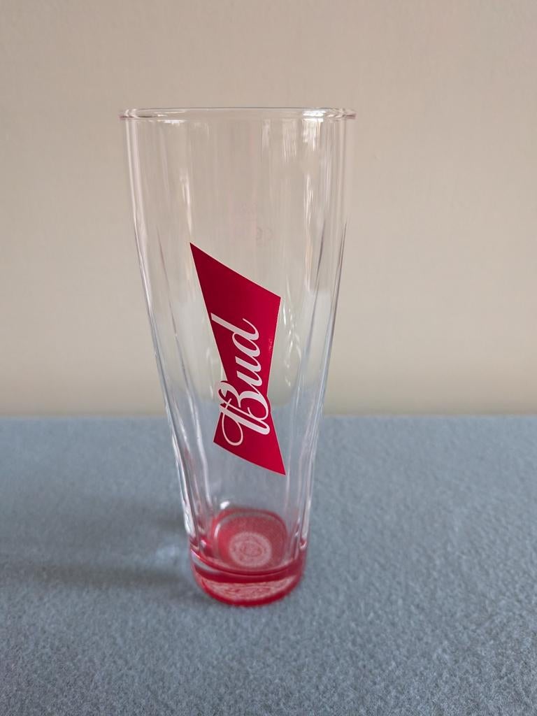 Bud bierglas - Ophalen in Groningen Schilderswijk, Ophalen of Verzenden, Gebruikt, Bierglas