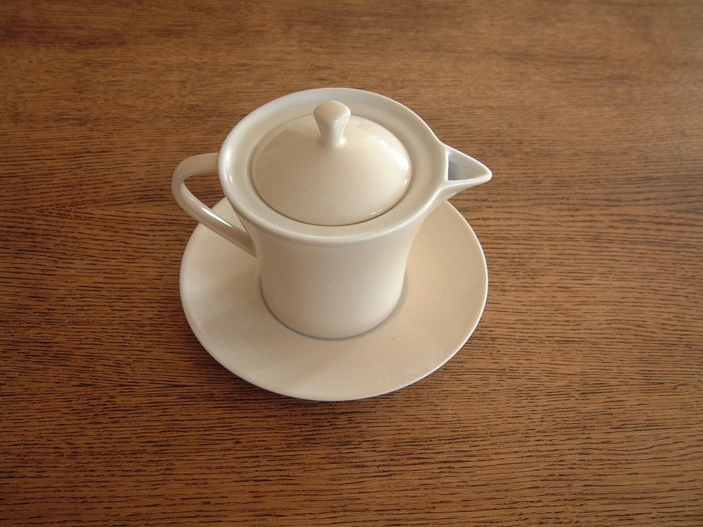 Nieuw puntgaaf theepot theepotje crèmekleurig, Overige typen, Nieuw, Ophalen of Verzenden, Overige stijlen