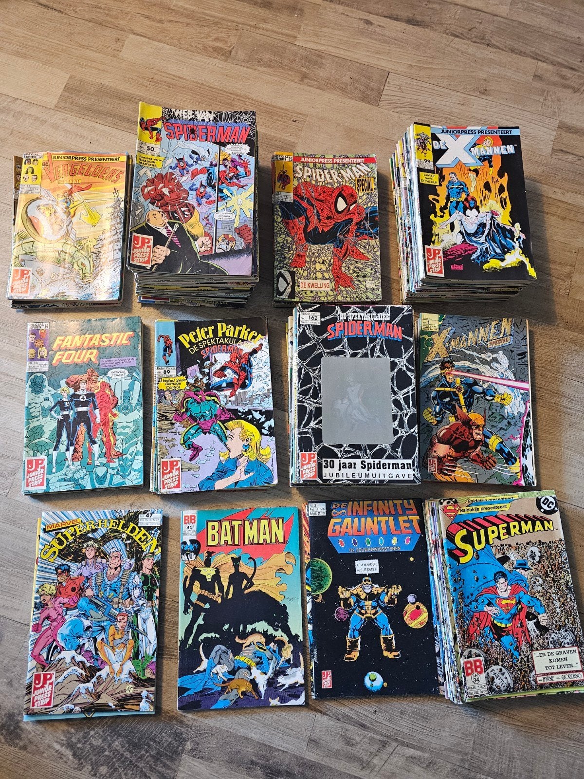 170x Junior press, Spiderman, x mannen, batman, Meerdere comics, Ophalen of Verzenden, Gelezen, Europa