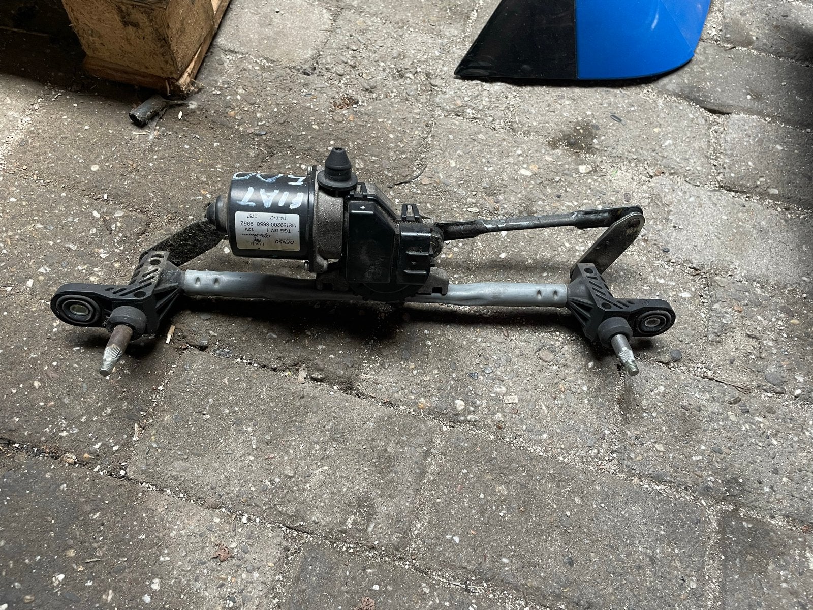 Ruitenwissermotor met mechanisme, Ophalen of Verzenden, Gebruikt, Fiat