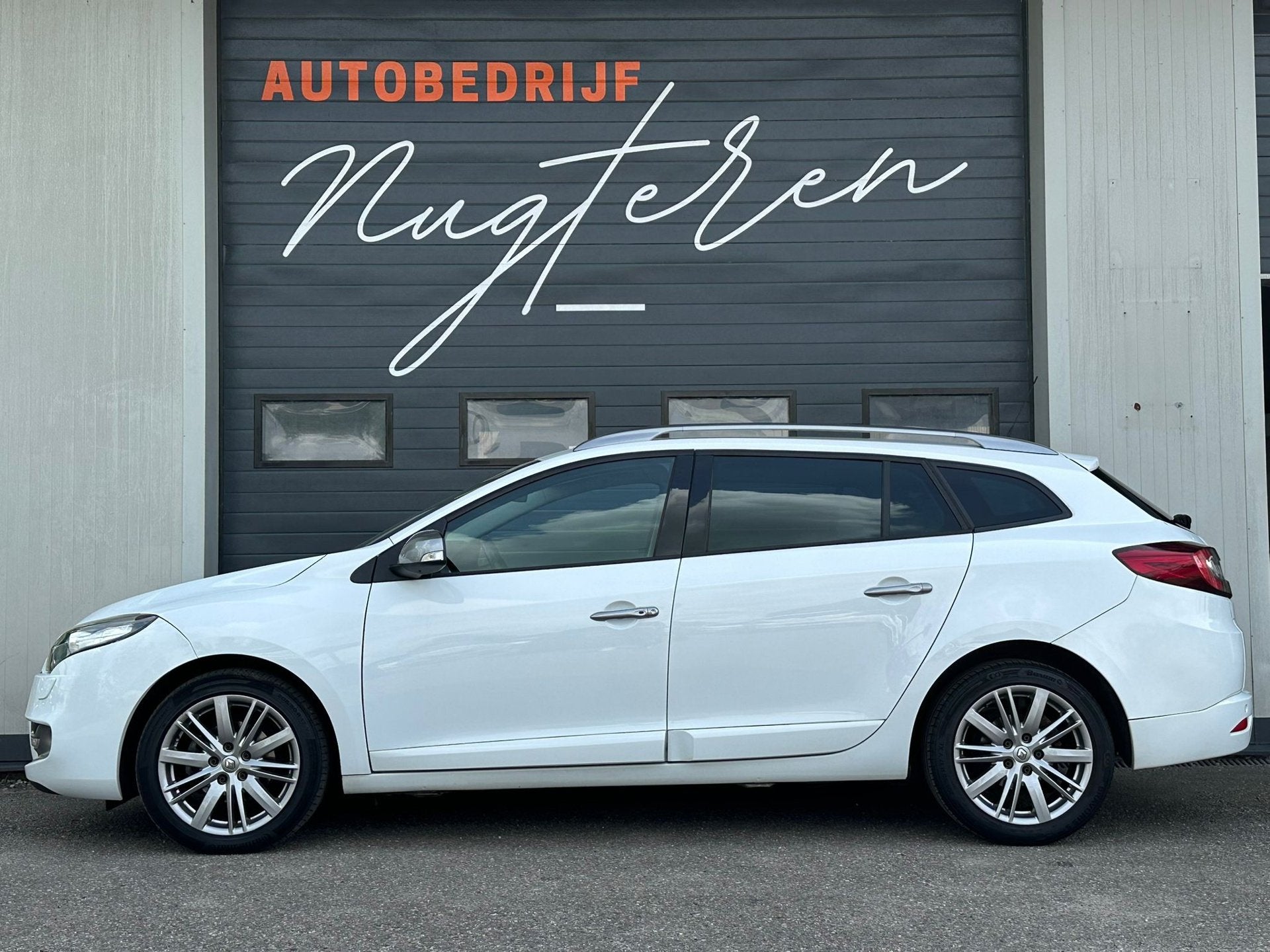 Renault Mégane Estate 1.2 TCe GT-Line|Xenon|Stoelverw|2e Ei, Auto's, Voorwielaandrijving, Euro 5, Stof, Gebruikt