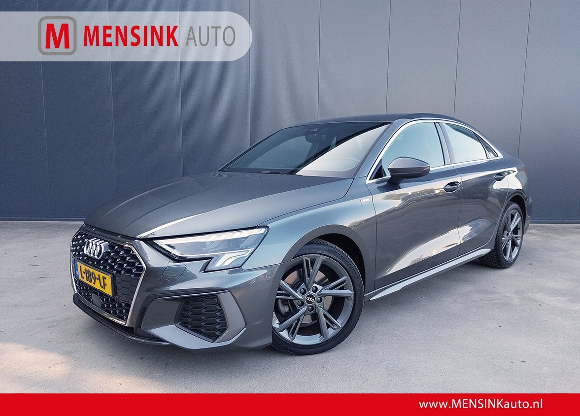 Audi A3 Limousine 30 TFSI S LINE 1e EIGENAAR VIRTUAL COCKPIT, Auto's, Dealer onderhouden, Gebruikt, Automatische klimaatregeling