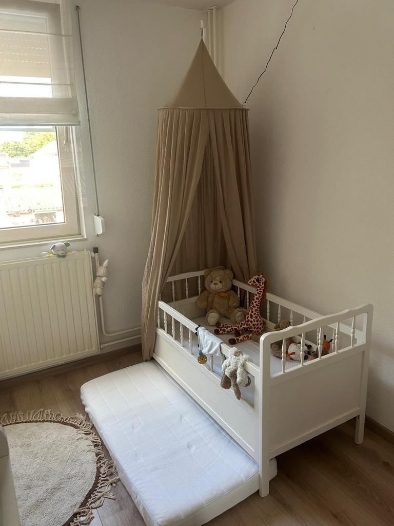 Peuterbed, Kinderen en Baby's, Kinderkamer | Bedden, Ophalen, Gebruikt, Minder dan 140 cm, Minder dan 70 cm