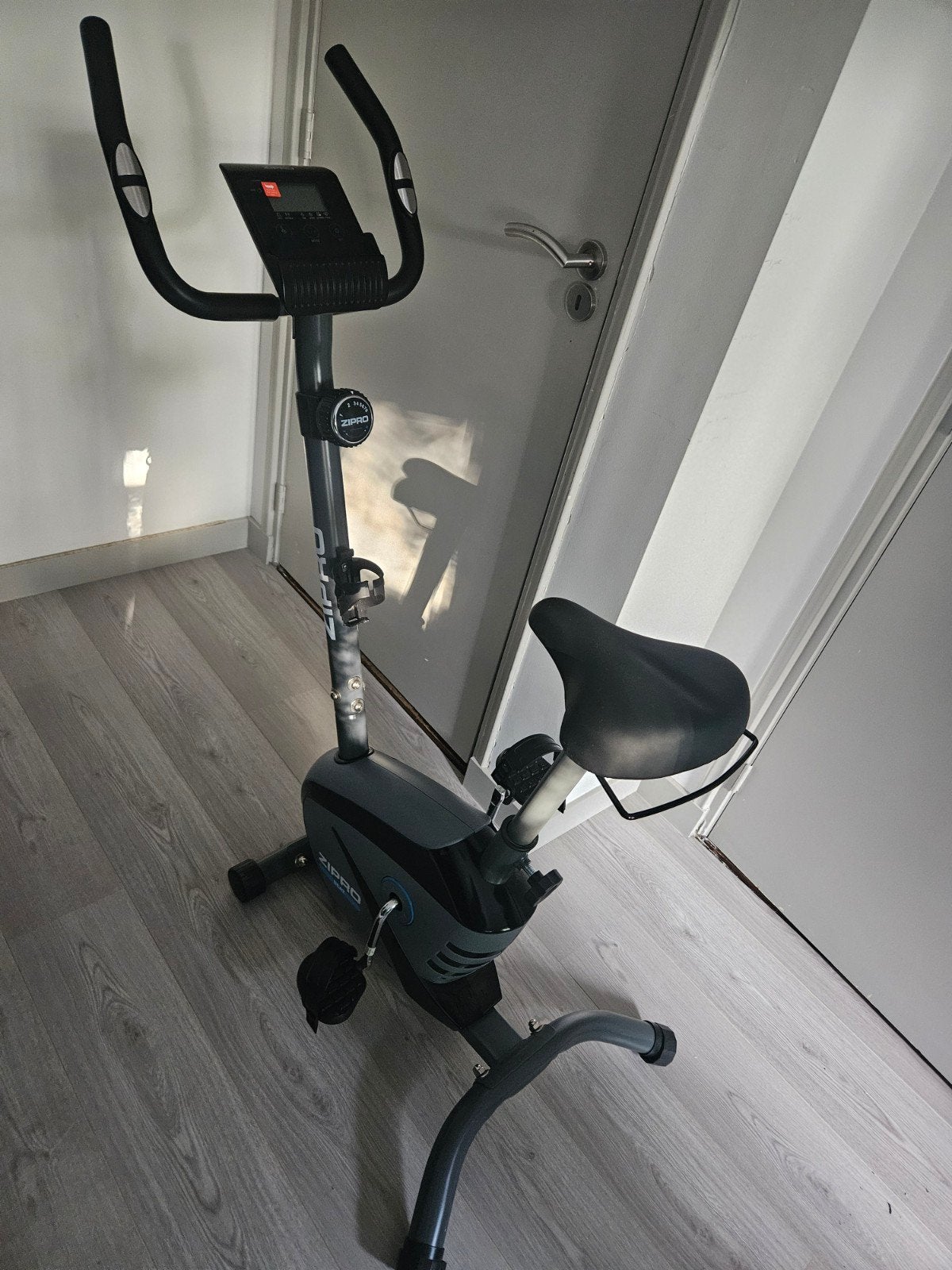 Zipro Hometrainer - Zo goed als nieuw, Ophalen