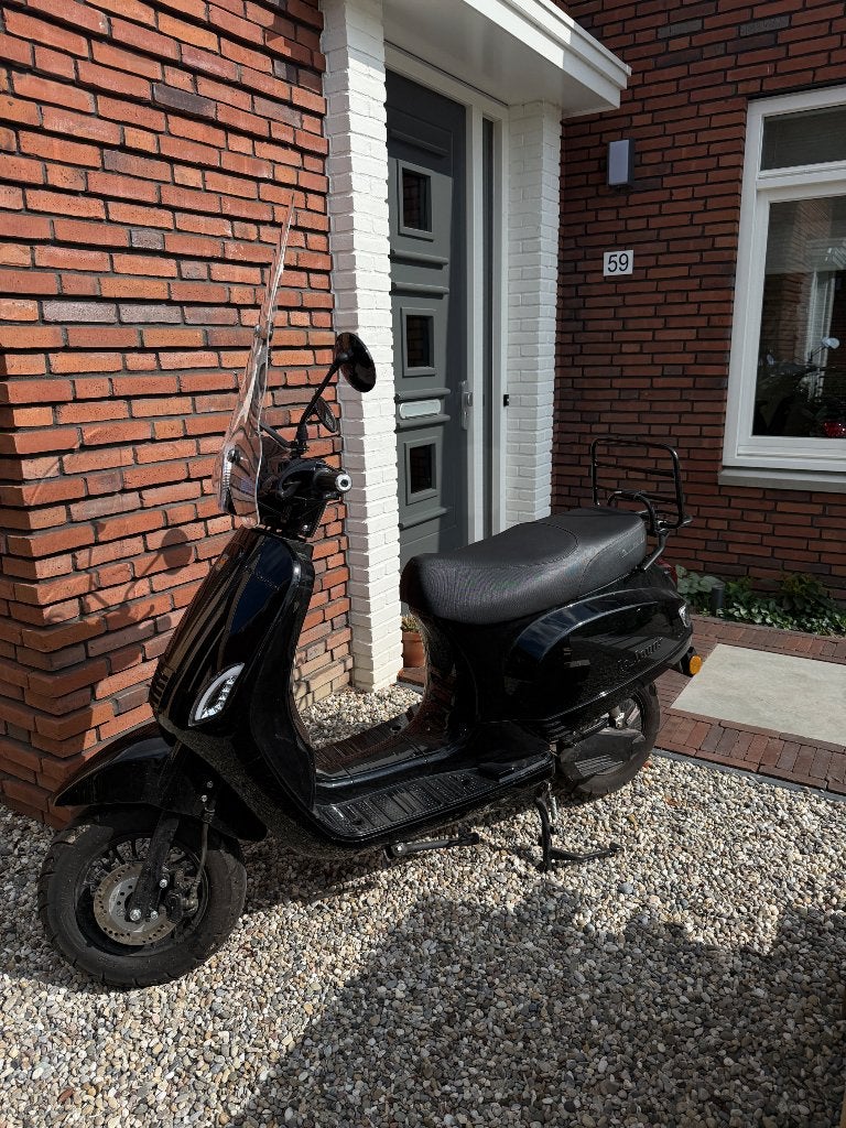 La Souris E-sourini bosch bouwjaar 2024, Elektrisch, Zo goed als nieuw, Ophalen, Overige merken