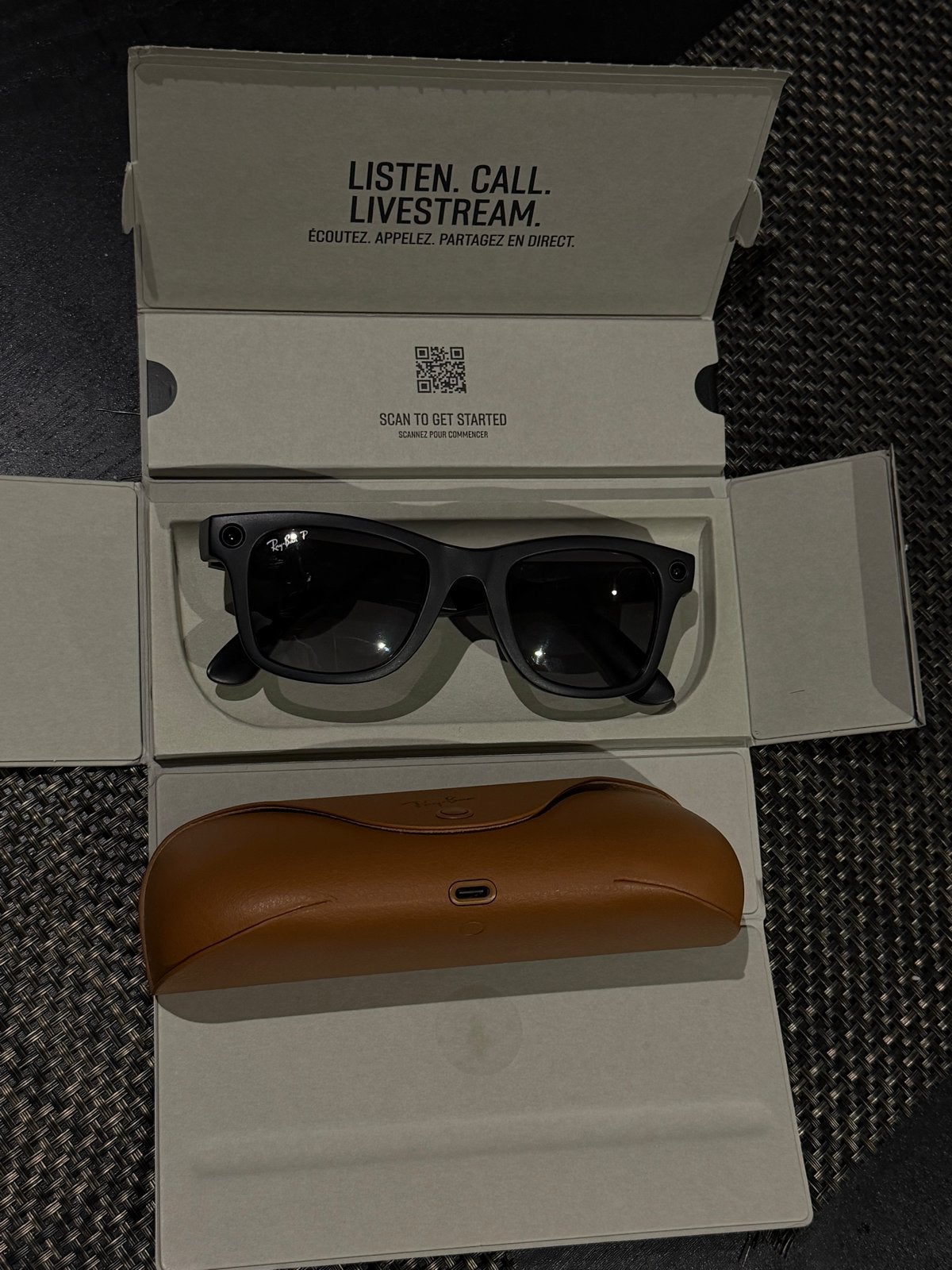 Ray-Ban Meta Smart Glasses Wayfarer (Gen 2), Zonnebril, Zwart, Ophalen of Verzenden, Zo goed als nieuw