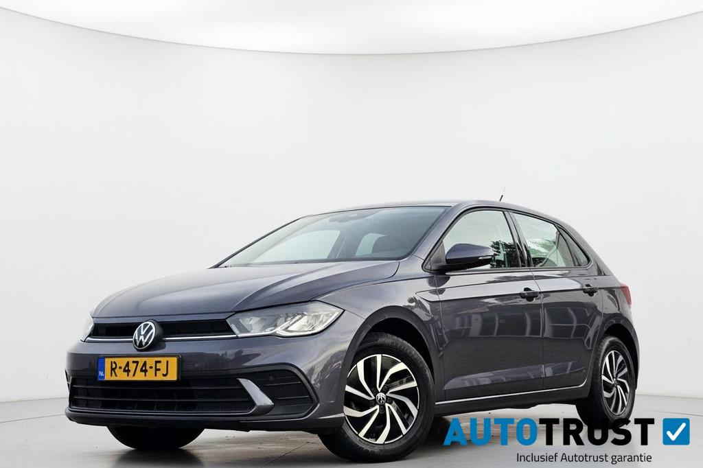 Volkswagen Polo 1.0 TSI Life ADAPTIVE CRUISE DAB CARPLAY, Voorwielaandrijving, Stof, Gebruikt, 1072 kg