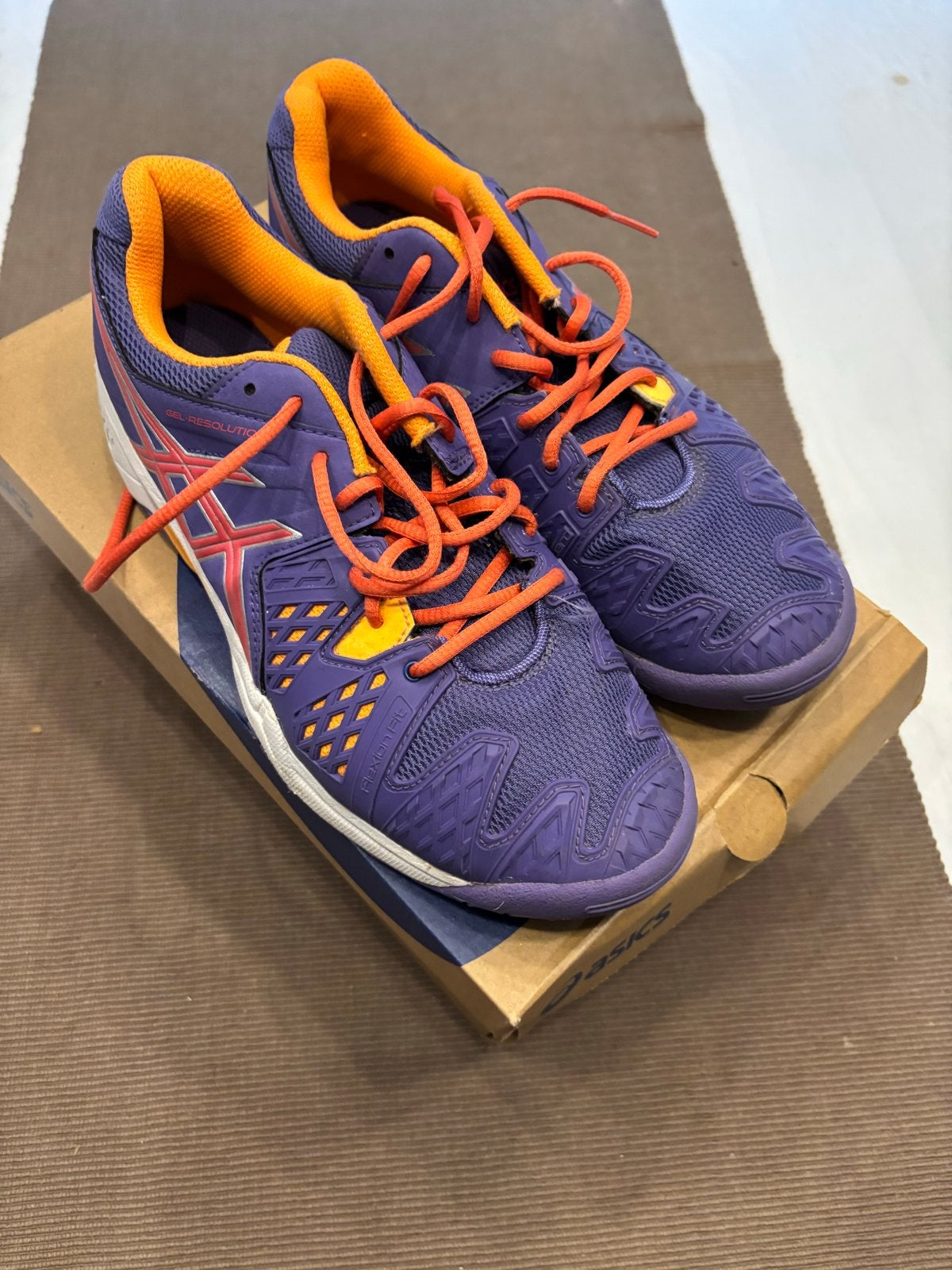 ASICS Gel-Resolution Tennisschoenen paars Maat 39!, Kleding | Dames, Schoenen, Ophalen of Verzenden, Overige kleuren, Sportschoenen