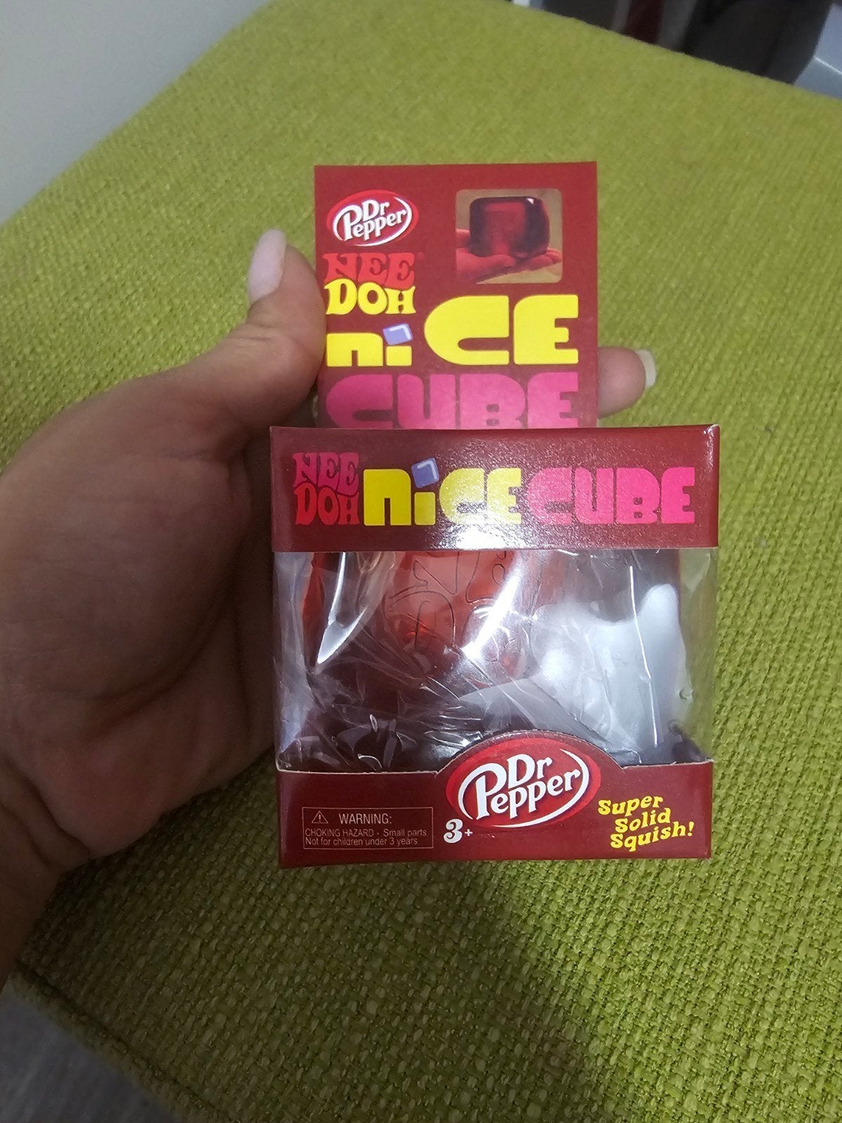 NeeDoh Nice Cube Dr. Pepper - Super Solid Squish!, Ophalen of Verzenden, Nieuw, Jongen of Meisje