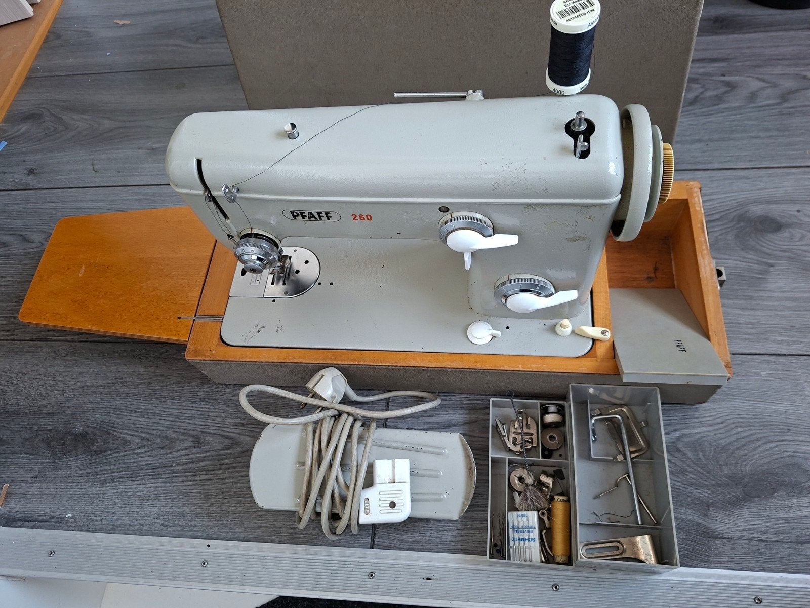Pfaff 260 Naaimachine - Vintage en Robuust, Verzenden, Gebruikt, Naaimachine, Pfaff